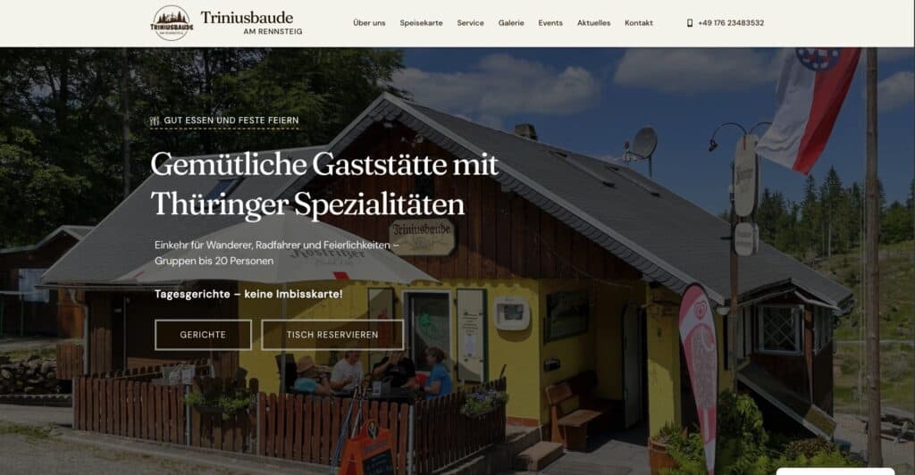 Startseite der Triniusbaude am Rennsteig mit Gaststätte und Thüringer Spezialitäten für Wanderer und Radfahrer